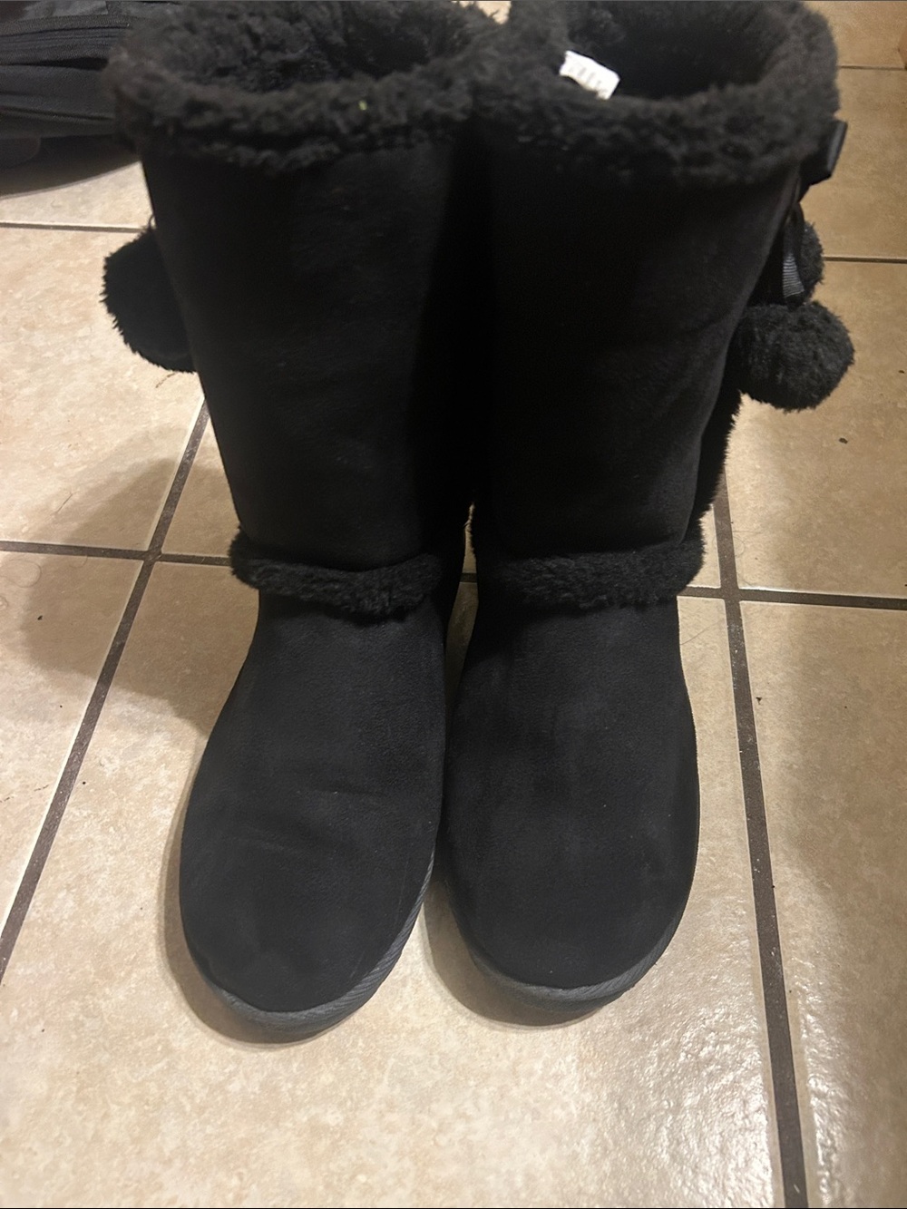 Women’s Black Fleece Pom-Pom Winter Boots